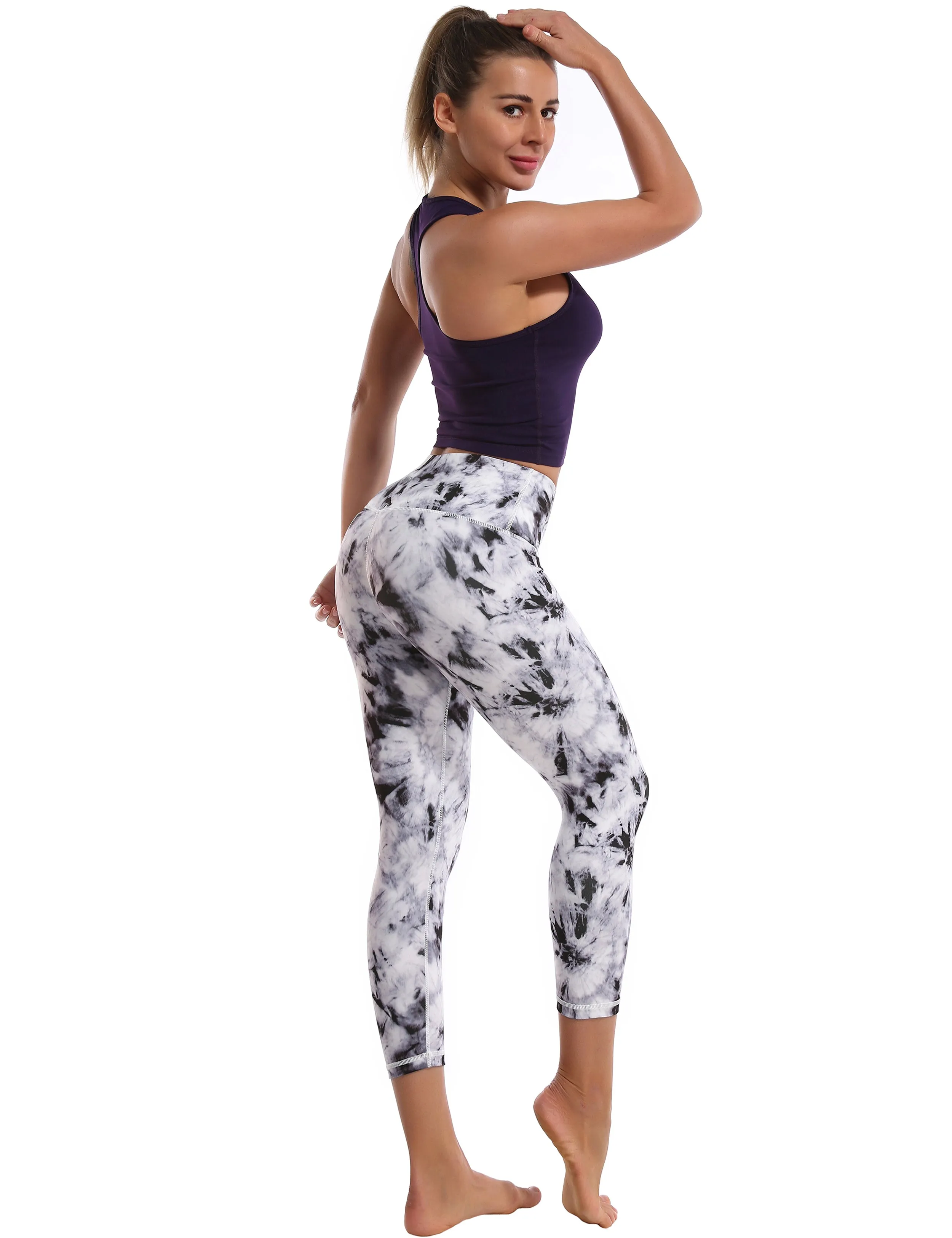 19 High Waist Printed Crop Tight Capris black dandelion_yogastudio