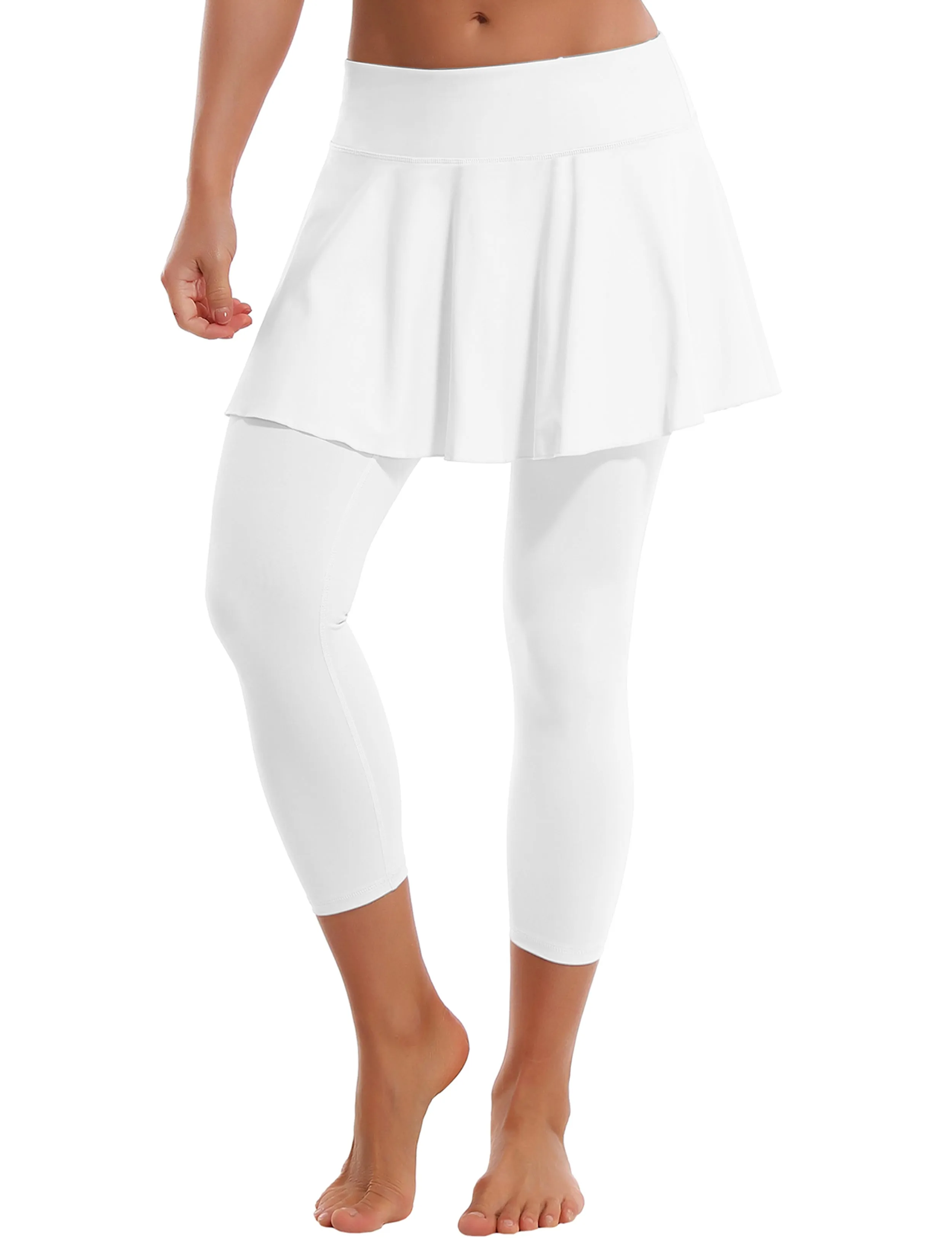 19" Capris Tennis Golf Skirted Leggings with Pockets white