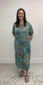 BEYOND CAPRI "CORI'S DRESS" 100% VISCOSE SHORT SLEEVE MANDALA PRINT