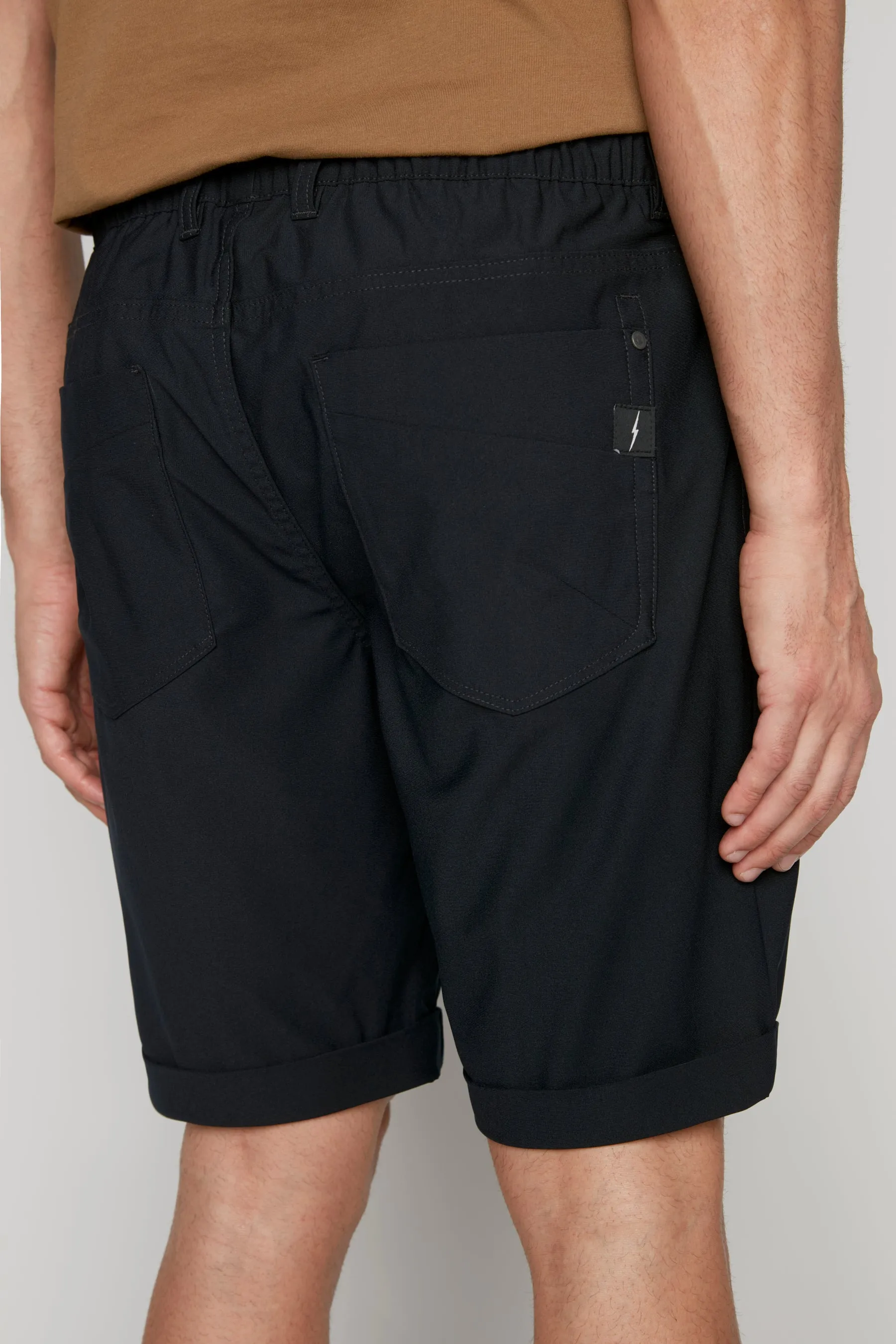 LENNON - Mens Rolled Up Shorts with Cool Stretch - Dark Navy