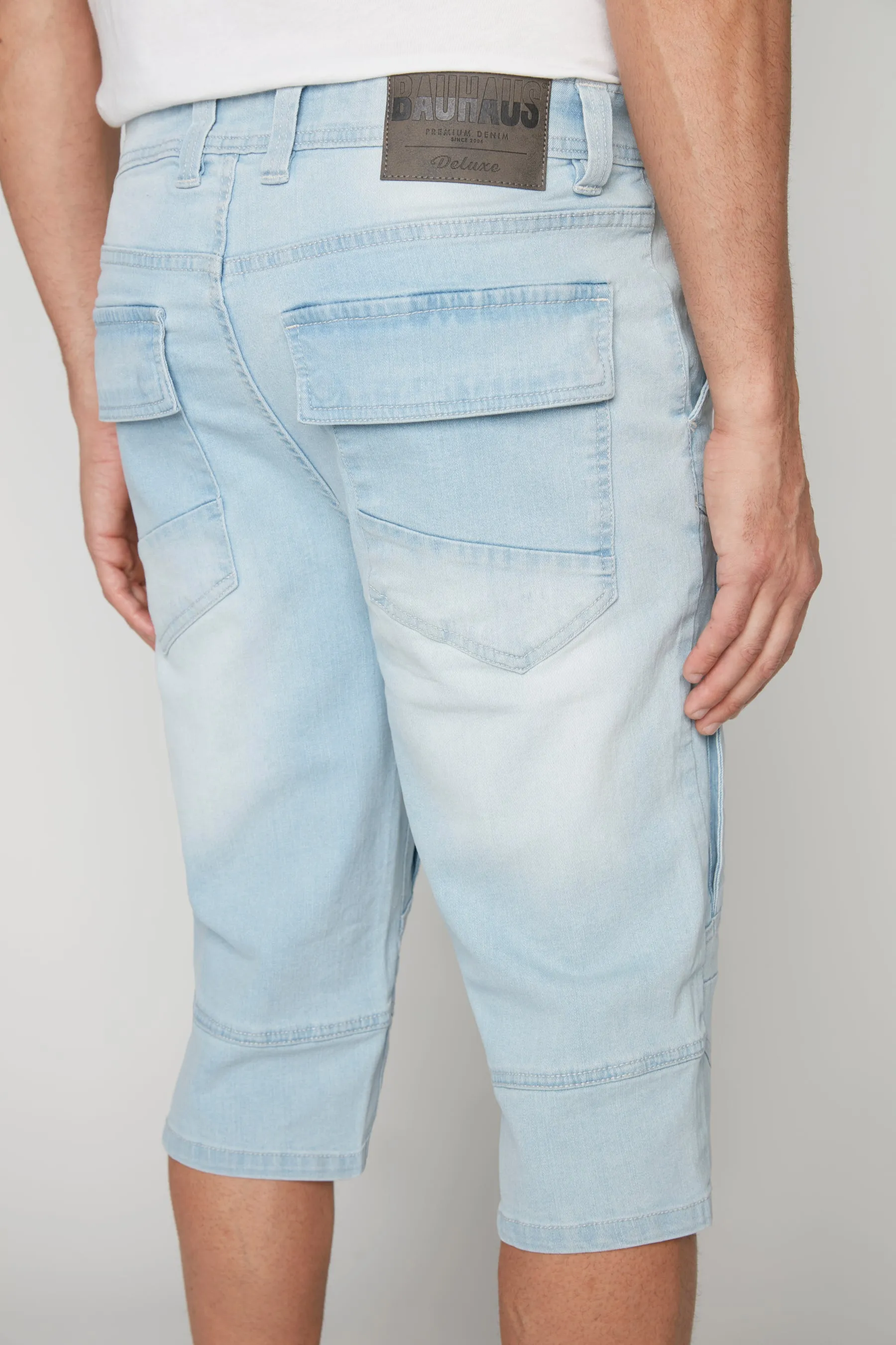 Men's 5-Pocket Denim Cargo Capri Shorts - Blue Bleach