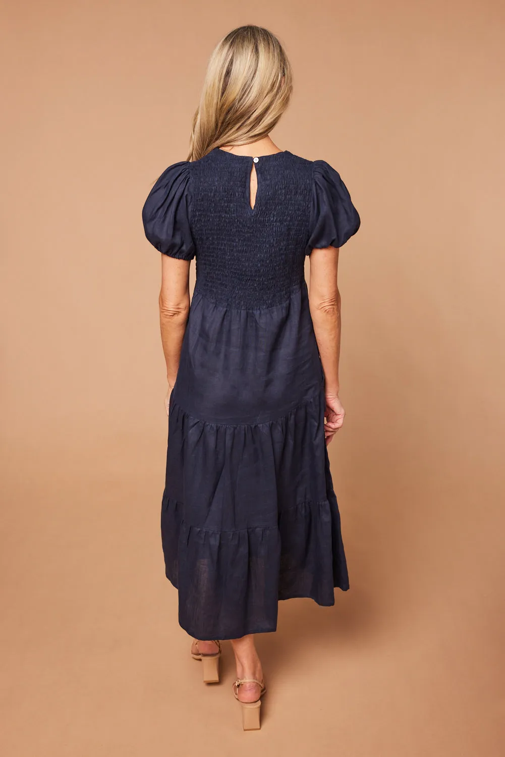 Minden Linen Shirred Short Sleeve Dress in Navy