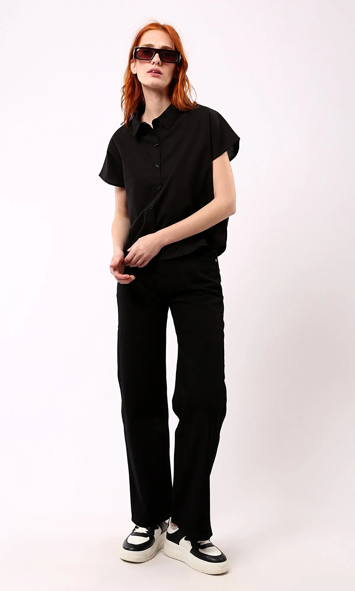 O189384 Solid Black Wide-Leg Casual Jeans