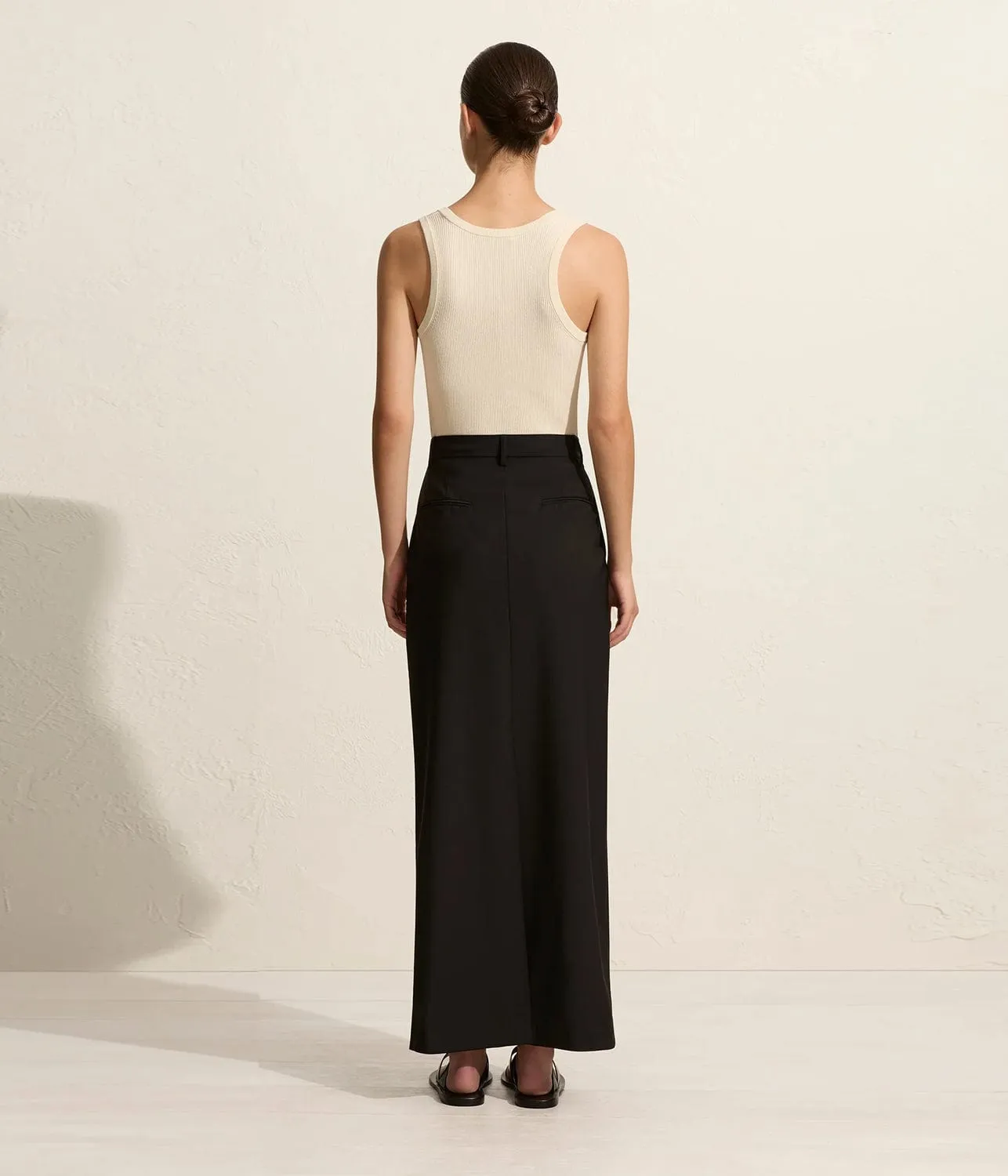 RELAXED TAILORED SKIRT - BLACK