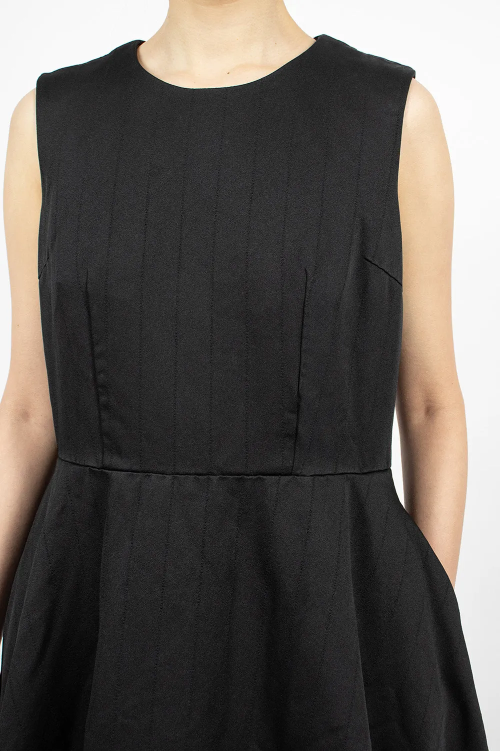 Sleeveless Balloon Dress Black